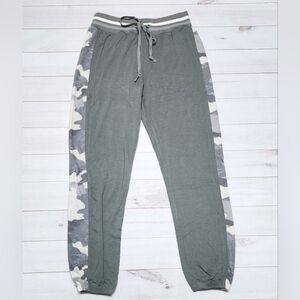 Mystree Camouflage Lounge Joggers Small - New With Tag